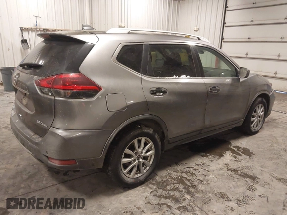 2019 Nissan Rogue SV with VIN KNMAT2MV6KP555655, listed as a IAAI auction lot 41572908 with 80,030 mi miles and . Bid and sale history available at carsss.com. Image 4.