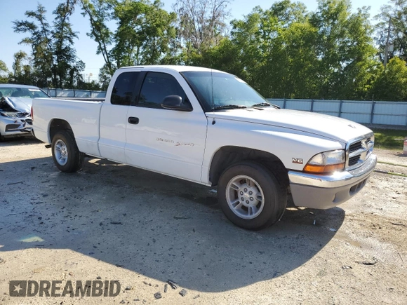1998 Dodge Dakota SLT z VIN 1B7GL22X7WS691150, wystawiony jako Copart lot #52904105 z przebiegiem 209 423 mil mil oraz Szkoda całkowita • Salvage title. Historia ofert i sprzedaży dostępna na DreamBid. Obrazek 4.