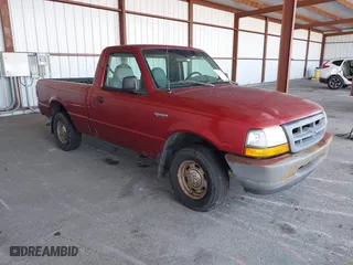 1998 Ford Ranger XL with VIN 1FTYR10C6WUB04132, listed as a IAAI auction lot 41631595 with 170,948 mi miles. Bid and sale history available at carsss.com. Image 1.