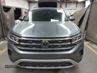 2023 Volkswagen Atlas SE с VIN 1V2JR2CA2PC506401, выставлен на аукционе IAAI как лот 41805834 с пробегом 29 124 миль миль и . История ставок и продаж доступна на DreamBid. Изображение 13.