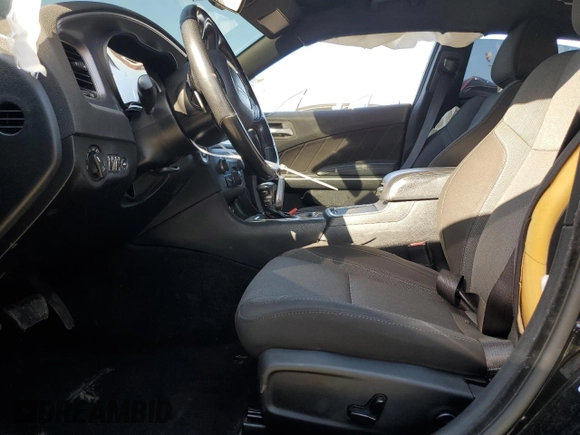 2019 Dodge Charger SXT with VIN 2C3CDXJG8KH757818, listed as a Copart auction lot 49518475 with 98,129 mi miles and Salvage Title. Bid and sale history available at DreamBid. Image 7.