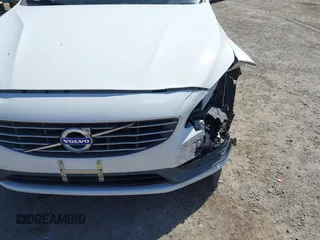 2014 Volvo S60 T5 с VIN YV1612FS1E2297930, выставлен на аукционе IAAI как лот 41906564 с пробегом 88 843 миль миль и . История ставок и продаж доступна на DreamBid. Изображение 12.