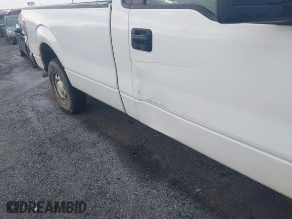 2011 Ford F-150 XL with VIN 1FTMF1CM3BKE12845, listed as a IAAI auction lot 41461555 with 263,480 mi miles. Bid and sale history available at carsss.com. Image 6.