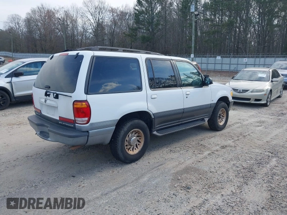 2000 Mercury Mountaineer z VIN 4M2ZU66P9YUJ19036, wystawiony jako IAAI lot #41663230 z przebiegiem 159 635 mil mil oraz . Historia ofert i sprzedaży dostępna na DreamBid. Obrazek 4.