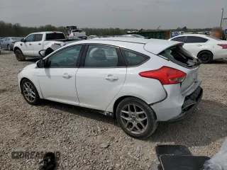 2015 Ford Focus SE with VIN 1FADP3K2XFL327399, listed as a Copart auction lot 50781745 with 144,566 mi miles and Salvage Title. Bid and sale history available at carsss.com. Image 2.