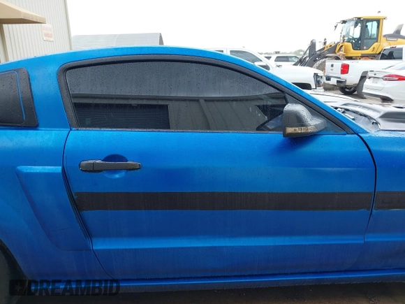2007 Ford Mustang GT Deluxe with VIN 1ZVHT82HX75237407, listed as a IAAI auction lot 42582107 with 228,630 mi miles and . Bid and sale history available at DreamBid. Image 13.