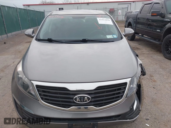 2012 Kia Sportage LX with VIN KNDPB3A28C7332354, listed as a IAAI auction lot 41933058 with 75,938 mi miles. Bid and sale history available at carsss.com. Image 12.