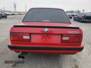 1989 BMW 3 Series 325iS with VIN WBAAA2303KEC49407, listed as a Copart auction lot 53133765 with 127,657 mi miles and Salvage Title. Bid and sale history available at carsss.com. Image 6.