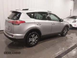 2017 Toyota RAV4 LE с VIN 2T3BFREV8HW646796, выставлен на аукционе IAAI как лот 41731146 с пробегом 134 601 миль миль и . История ставок и продаж доступна на DreamBid. Изображение 4.