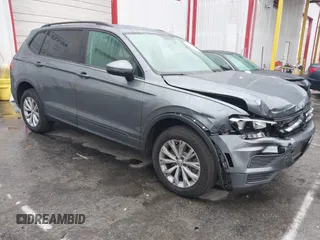 2020 Volkswagen Tiguan S с VIN 3VV1B7AX7LM129259, выставлен на аукционе IAAI как лот 41806178 с пробегом 48 953 миль миль и . История ставок и продаж доступна на DreamBid. Изображение 1.