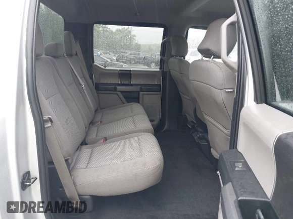 2017 Ford F-150 XL z VIN 1FTEW1E8XHKE53051, wystawiony jako IAAI lot #42330260 z przebiegiem 197 271 mil mil oraz . Historia ofert i sprzedaży dostępna na DreamBid. Obrazek 8.