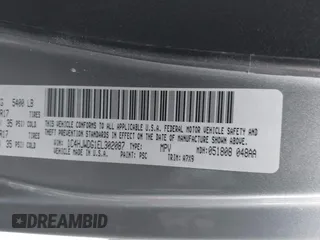 2014 Jeep Wrangler Unlimited Sport with VIN 1C4HJWDG1EL302087, listed as a IAAI auction lot 41420740 with 152,096 mi miles. Bid and sale history available at carsss.com. Image 9.