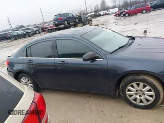 2008 Chrysler Sebring LX with VIN 1C3LC46K98N111864, listed as a IAAI auction lot 41470008 with 150,849 mi miles and . Bid and sale history available at DreamBid. Image 13.