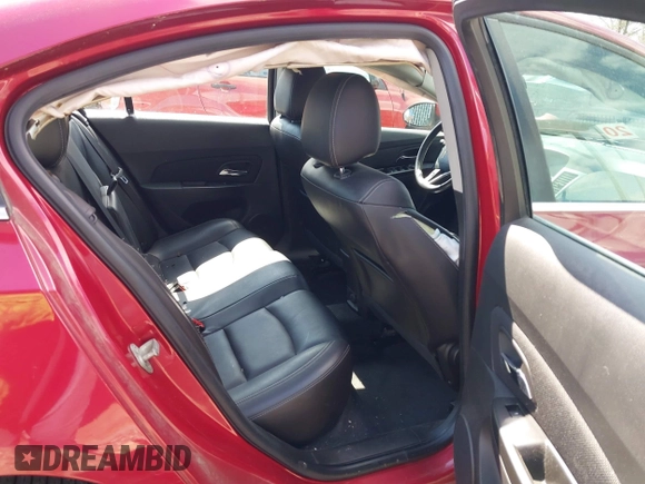 2014 Chevrolet Cruze 2LT z VIN 1G1PE5SB2E7123236, wystawiony jako IAAI lot #41882768 z przebiegiem 123 311 mil mil oraz . Historia ofert i sprzedaży dostępna na DreamBid. Obrazek 8.