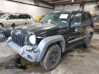 2003 Jeep Liberty Sport with VIN 1J4GL48K53W583860, listed as a IAAI auction lot 41632528 with 162,235 mi miles. Bid and sale history available at carsss.com. Image 2.