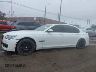 2015 BMW 7 Series 750Li xDrive with VIN WBAYF8C58FD655044, listed as a IAAI auction lot 41847227 with Not Provided miles and . Bid and sale history available at carsss.com. Image 14.