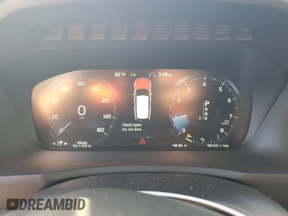 2020 Volvo XC90 Momentum with VIN YV4102CK9L1602744, listed as a Copart auction lot 81433244 with 99,044 mi miles and Salvage Title. Bid and sale history available at carsss.com. Image 9.