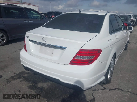 2014 Mercedes-Benz C-Class C 250 Sport with VIN WDDGF4HB4EA954395, listed as a IAAI auction lot 41929039 with 1 mi miles. Bid and sale history available at carsss.com. Image 4.