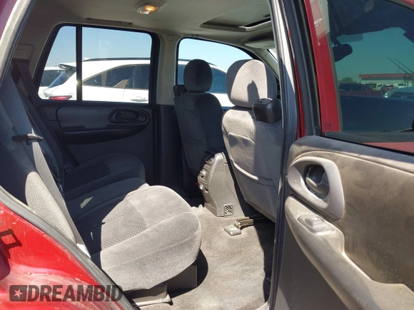 2008 Chevrolet TrailBlazer 3LT with VIN 1GNDT13S182169933, listed as a IAAI auction lot 41987727 with 155,587 mi miles and . Bid and sale history available at DreamBid. Image 8.