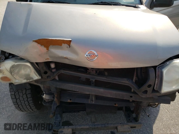 2004 Nissan Frontier XE z VIN 1N6ED27T44C451357, wystawiony jako Copart lot #46271685 z przebiegiem 250 298 mil mil oraz Szkoda całkowita • Salvage title. Historia ofert i sprzedaży dostępna na DreamBid. Obrazek 11.
