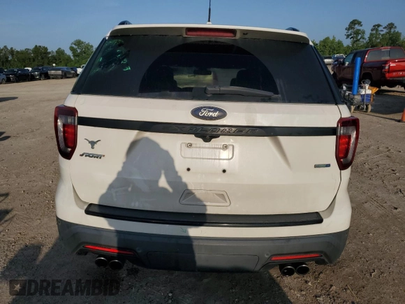 2018 Ford Explorer Sport с VIN 1FM5K8GT1JGC57008, выставлен на аукционе Copart как лот 56192175 с пробегом 120 328 миль миль и Списание • Salvage title. История ставок и продаж доступна на DreamBid. Изображение 6.