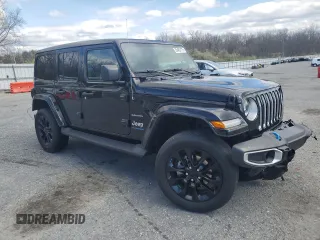 2023 Jeep Wrangler Sahara z VIN 1C4JJXP67PW513595, wystawiony jako Copart lot #53482175 z przebiegiem 30 943 mil mil oraz Szkoda całkowita • Salvage title. Historia ofert i sprzedaży dostępna na DreamBid. Obrazek 4.