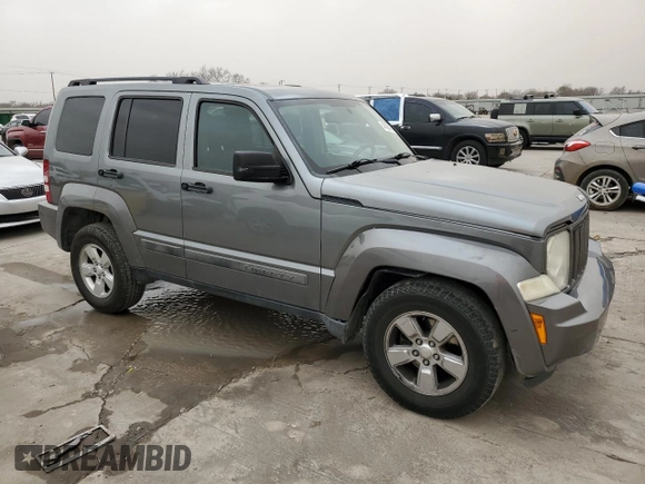 2012 Jeep Liberty Sport Latitude z VIN 1C4PJLAK6CW114891, wystawiony jako Copart lot #47895455 z przebiegiem 191 602 mil mil oraz Szkody całkowita. Historia ofert i sprzedaży dostępna na DreamBid. Obrazek 4.