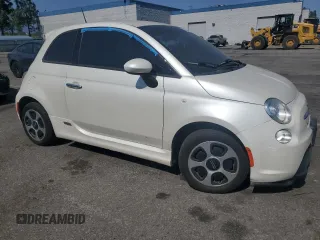 2016 FIAT 500e с VIN 3C3CFFGE4GT214183, выставлен на аукционе Copart как лот 62090065 с пробегом 52 844 миль миль и Чистый • Clean title. История ставок и продаж доступна на DreamBid. Изображение 4.
