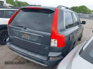 2007 Volvo XC90 I6 with VIN YV4CM982571389344, listed as a IAAI auction lot 41995749 with Not Provided miles and . Bid and sale history available at DreamBid. Image 4.