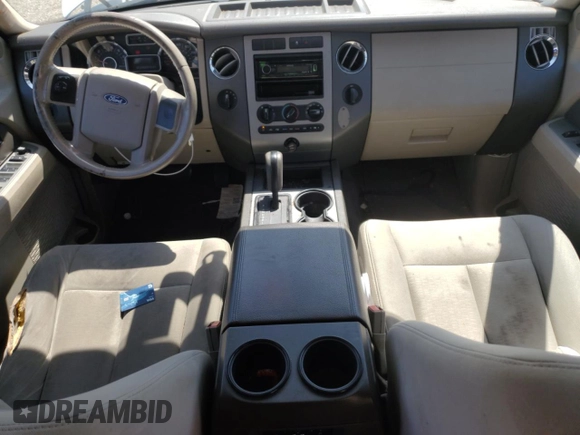 2009 Ford Expedition SSV with VIN 1FMFU16549EA86528, listed as a Copart auction lot 52401805 with 224,366 mi miles and Clean Title. Bid and sale history available at DreamBid. Image 8.