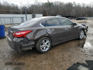 2017 Nissan Altima SL with VIN 1N4AL3AP6HC288924, listed as a Copart auction lot 42353545 with 291,706 mi miles and Salvage title. Bid and sale history available at DreamBid. Image 3.