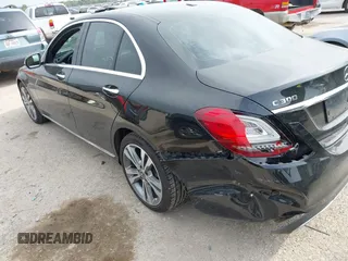 2019 Mercedes-Benz C 300 with VIN 55SWF8DB5KU311624, listed as a IAAI auction lot 41913152 with 75,656 mi miles and . Bid and sale history available at DreamBid. Image 6.