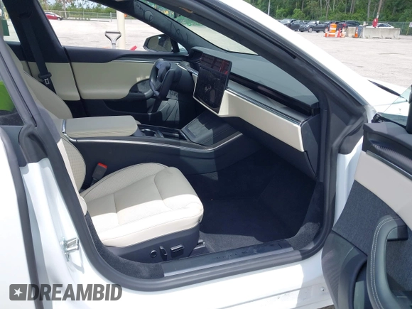 2021 Tesla Model S Plaid с VIN 5YJSA1E67MF436814, выставлен на аукционе IAAI как лот 42499058 с пробегом 21 401 миль миль и . История ставок и продаж доступна на DreamBid. Изображение 5.