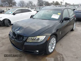 2011 BMW 3 Series 328i xDrive with VIN WBAPK5G50BNN24565, listed as a IAAI auction lot 41696511 with 112,008 mi miles. Bid and sale history available at carsss.com. Image 2.