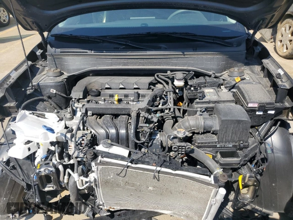 2023 Hyundai Venue SE with VIN KMHRB8A33PU215069, listed as a Copart auction lot 47788414 with 34,440 mi miles and Salvage Title. Bid and sale history available at DreamBid. Image 12.