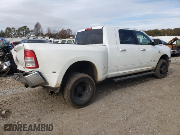 2019 Ram 3500 Big Horn with VIN 3C63RRLL6KG533974, listed as a Copart auction lot 82833114 with 135,856 mi miles and Clean Title. Bid and sale history available at carsss.com. Image 3.