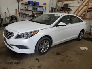 2017 Hyundai Sonata 2.4L with VIN 5NPE24AF2HH567724, listed as a Copart auction lot 49732655 with 138,928 mi miles and Salvage Title. Bid and sale history available at carsss.com. Image 1.