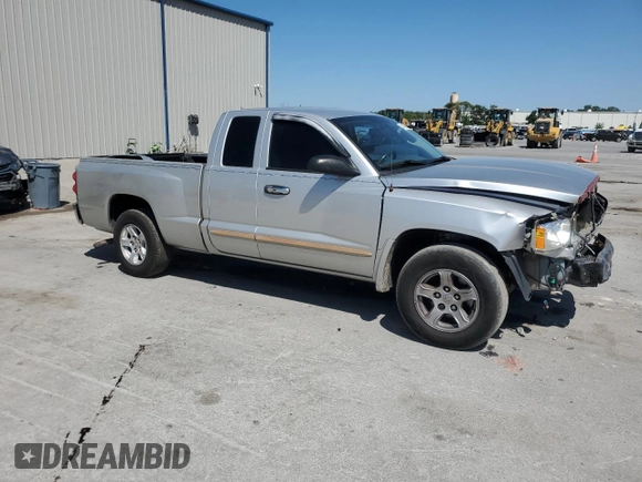 2006 Dodge Dakota SLT with VIN 1D7HE42K36S554565, listed as a Copart auction lot 53402695 with 144,433 mi miles and Salvage Title. Bid and sale history available at carsss.com. Image 4.