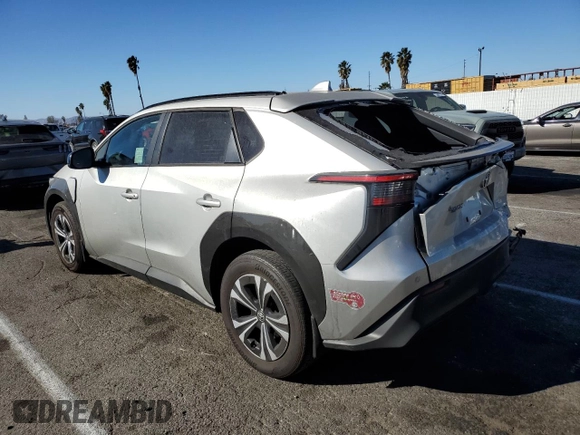 2023 Toyota bZ4X XLE z VIN JTMAAAAA8PA029197, wystawiony jako Copart lot #89393245 z przebiegiem 31 280 mil mil oraz Szkoda całkowita • Salvage title. Historia ofert i sprzedaży dostępna na DreamBid. Obrazek 2.