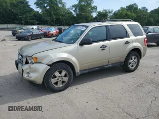 2011 Ford Escape XLT z VIN 1FMCU9D73BKC03125, wystawiony jako Copart lot #65629545 z przebiegiem 182 633 mil mil oraz Szkoda całkowita • Salvage title. Historia ofert i sprzedaży dostępna na DreamBid. Obrazek 1.