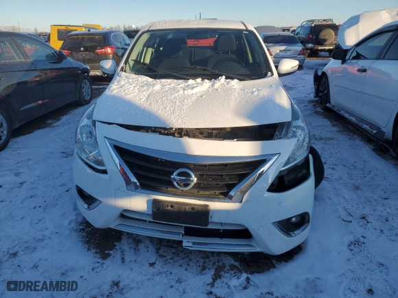 2016 Nissan Versa SV with VIN 3N1CN7AP7GL866586, listed as a Copart auction lot 88371425 with 98,017 mi miles and Salvage Title. Bid and sale history available at carsss.com. Image 5.