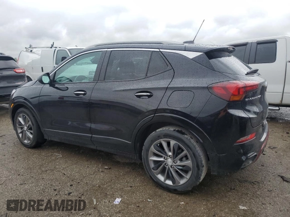 2021 Buick Encore GX Select z VIN KL4MMDS21MB058831, wystawiony jako Copart lot #58732695 z przebiegiem 31 989 mil mil oraz Szkoda całkowita • Salvage title. Historia ofert i sprzedaży dostępna na DreamBid. Obrazek 2.