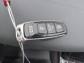 2022 Audi e-tron Premium with VIN WA1AAAGE1NB003892, listed as a IAAI auction lot 42391555 with 48,771 mi miles and . Bid and sale history available at DreamBid. Image 11.