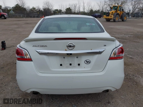 2015 Nissan Altima SV z VIN 1N4AL3AP6FC115367, wystawiony jako IAAI lot #42128044 z przebiegiem 110 383 mil mil oraz . Historia ofert i sprzedaży dostępna na DreamBid. Obrazek 16.