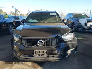 2020 Volvo XC40 R-Design с VIN YV4162UM6L2224973, выставлен на аукционе IAAI как лот 41646446 с пробегом 61 156 миль миль и . История ставок и продаж доступна на DreamBid. Изображение 12.