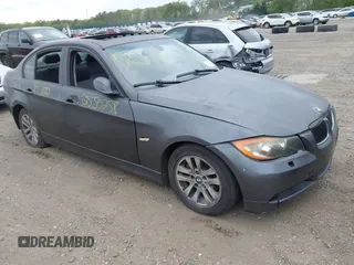 2006 BMW 3 Series 325xi with VIN WBAVD13566KV03923, listed as a IAAI auction lot 42321179 with Not provided miles and . Bid and sale history available at DreamBid. Image 1.