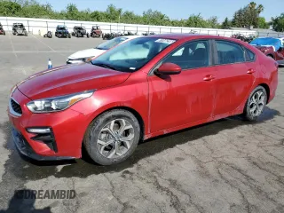2019 Kia Forte LXS z VIN 3KPF24AD8KE126372, wystawiony jako Copart lot #61846295 z przebiegiem 94 393 mil mil oraz Czysty tytuł • Clean title. Historia ofert i sprzedaży dostępna na DreamBid. Obrazek 1.