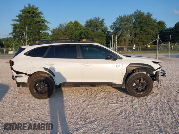 2025 Subaru Outback Wilderness with VIN 4S4BTGUD0S3118732, listed as a IAAI auction lot 42731589 with 9,399 mi miles and . Bid and sale history available at DreamBid. Image 14.