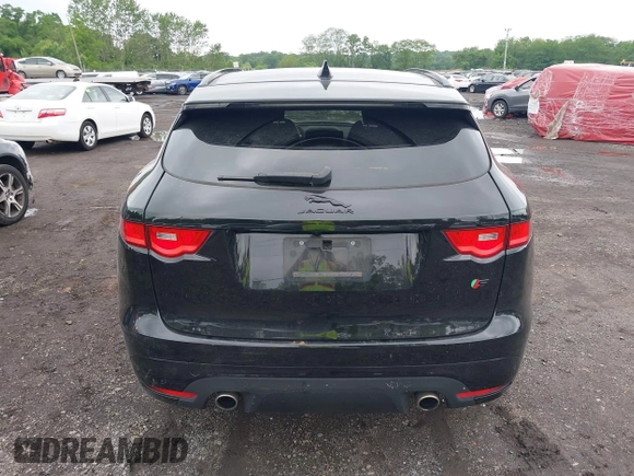 2017 Jaguar F-Pace S z VIN SADCM2BV9HA897075, wystawiony jako IAAI lot #42329944 z przebiegiem 92 259 mil mil oraz . Historia ofert i sprzedaży dostępna na DreamBid. Obrazek 16.