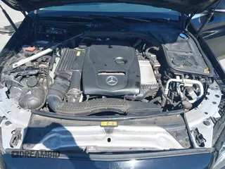 2015 Mercedes-Benz C 300 Luxury with VIN 55SWF4KB2FU047571, listed as a IAAI auction lot 42201288 with 124,678 mi miles and . Bid and sale history available at carsss.com. Image 10.